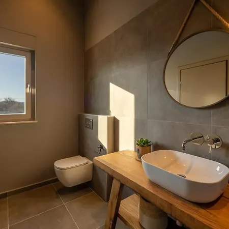 & Jardin - Luxury With Swimming Pool * Vrh (Krk)