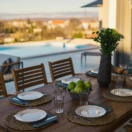 & Jardin - Luxury With Swimming Pool * Vrh (Krk)