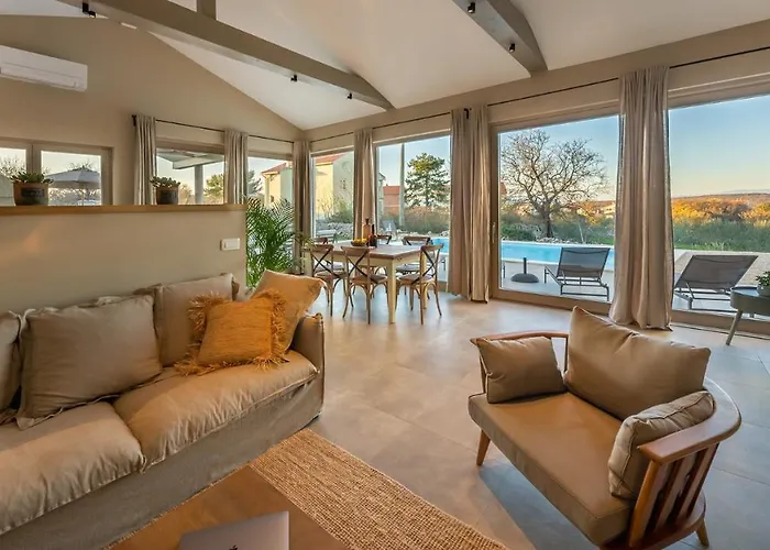 & Jardin - Luxury With Swimming Pool
