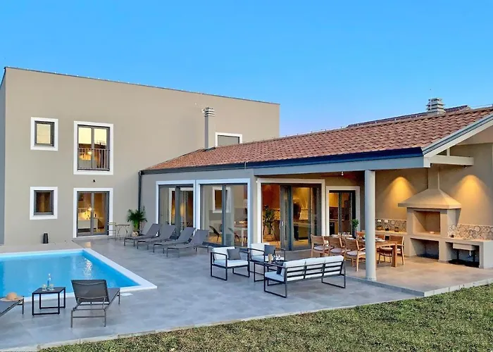 & Jardin - Luxury With Swimming Pool Vrh (Krk)